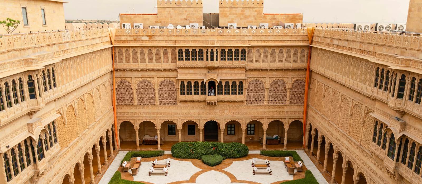 Desert Elegance: Luxury Golden Triangle Tour with Jaisalmer